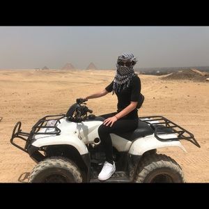 Meet your Posher, Kendra